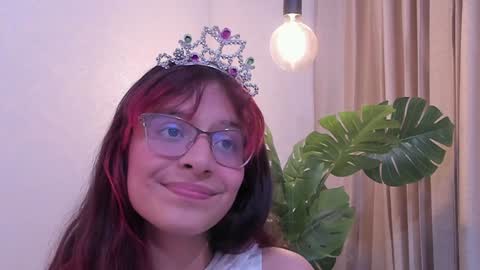 Meloddy online show from December 2, 2024, 11:18 pm