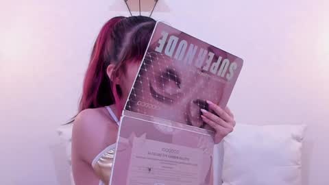 Meloddy online show from January 11, 2025, 7:27 pm