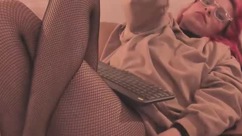 Meloddy online show from March 11, 2025, 10:53 pm