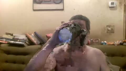 redmud3 online show from November 17, 2025, 3:51 pm