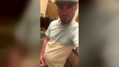 redvers1 online show from April 17, 2026, 11:52 pm