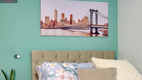 Yanella online show from February 3, 2026, 11:04 am