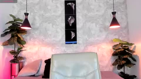 Regan online show from November 17, 2025, 2:39 am