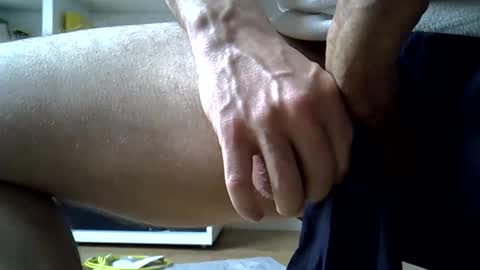 reggar1234 online show from December 4, 2025, 8:45 am