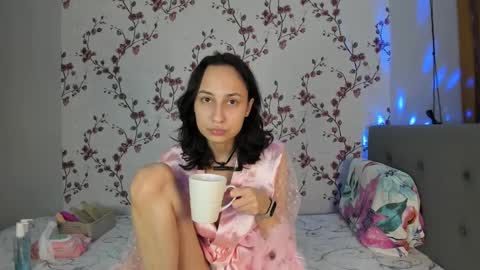 Alisa online show from February 12, 2025, 5:26 pm