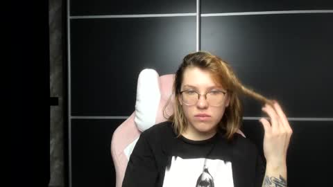 Regina online show from January 28, 2025, 2:00 am