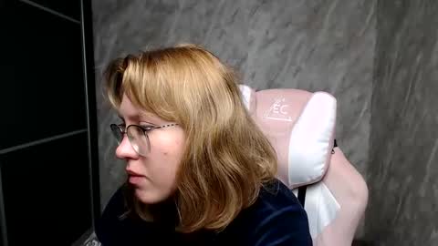 Regina online show from March 6, 2025, 2:41 am