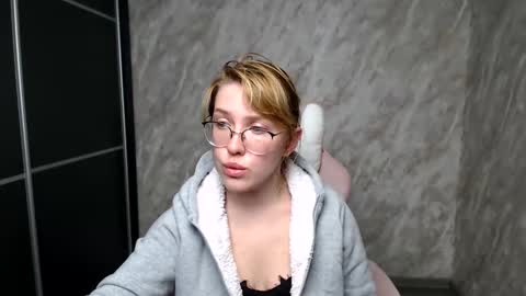 Regina online show from March 12, 2025, 5:28 pm