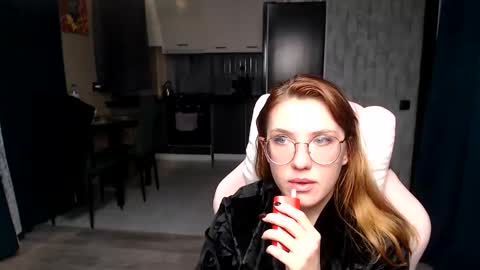 Regina online show from November 8, 2025, 12:33 am