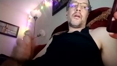 Snapshot of regularguy20 chatting on January 28, 2025, 8:14 am regularguy20 online show from January 28, 2025, 8:14 am