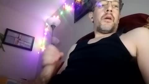 Snapshot of regularguy20 chatting on February 3, 2025, 11:09 am regularguy20 online show from February 3, 2025, 11:09 am