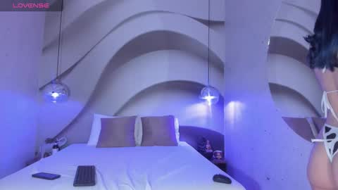 Snapshot of reiayanamy chatting on October 17, 2025, 8:11 pm Rei Ayanami online show from October 17, 2025, 8:11 pm