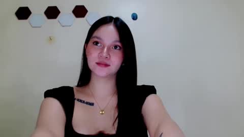 Rei online show from May 25, 2026, 2:01 pm