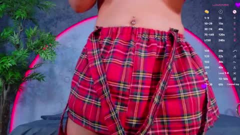 reiinachloe online show from May 26, 2026, 4:47 pm