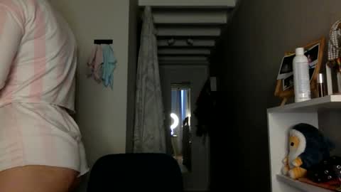 Snapshot of reilbelll chatting on October 3, 2025, 2:25 pm Bell online show from October 3, 2025, 2:25 pm