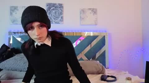 Snapshot of reiv_femboy chatting on November 3, 2025, 1:51 am reiv_femboy online show from November 3, 2025, 1:51 am