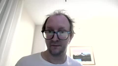 relaxnchat38 online show from May 2, 2026, 5:23 am
