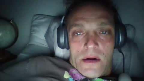 Snapshot of relaxtime123 chatting on October 7, 2025, 4:42 am relaxtime123 online show from October 7, 2025, 4:42 am