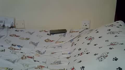 rellings-maya online show from November 6, 2025, 2:01 am