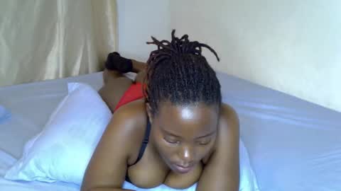 Snapshot of rem010a chatting on October 12, 2025, 7:07 am rem010a online show from October 12, 2025, 7:07 am