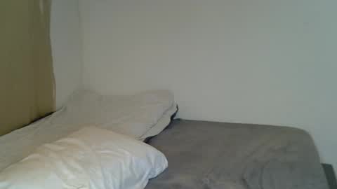 Snapshot of rem010a chatting on October 22, 2025, 5:08 am rem010a online show from October 22, 2025, 5:08 am