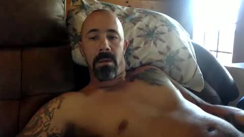 Snapshot of remington543 chatting on December 2, 2024, 4:53 pm remington543 online show from December 2, 2024, 4:53 pm