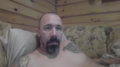 Snapshot of remington543 chatting on December 30, 2024, 2:42 am remington543 online show from December 30, 2024, 2:42 am