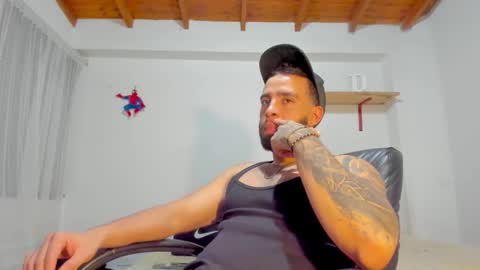 Rmy Steen online show from October 31, 2025, 2:34 am