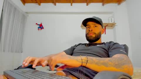 Rmy Steen online show from May 28, 2026, 2:53 am
