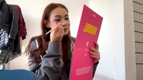 Snapshot of renaebobsin chatting on February 20, 2026, 6:26 am Katerina online show from February 20, 2026, 6:26 am