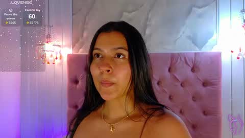 RenataPeach online show from June 21, 2026, 3:20 am