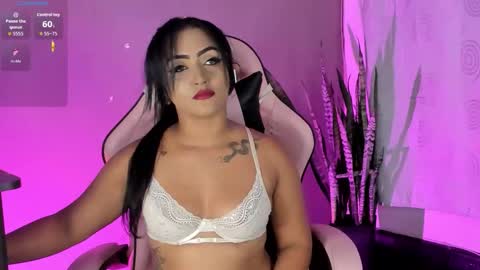 Snapshot of renatawilsom chatting on October 3, 2025, 2:08 am renatawilsom online show from October 3, 2025, 2:08 am