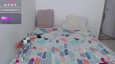 sofia online show from February 13, 2025, 4:39 pm