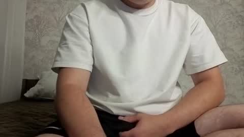 Snapshot of rendy_wendy chatting on November 17, 2025, 5:30 pm Dipper online show from November 17, 2025, 5:30 pm