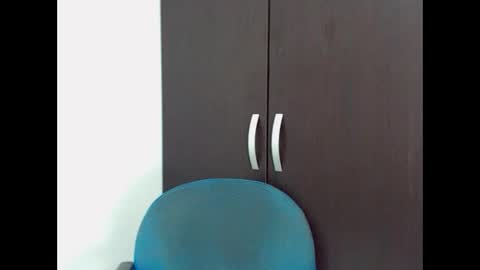 Rene online show from October 2, 2025, 10:39 pm