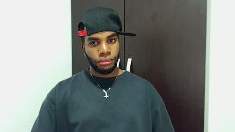 Rene online show from October 4, 2025, 8:40 pm