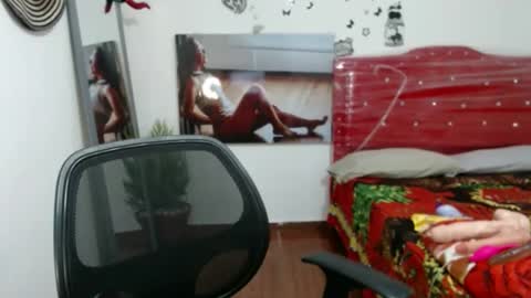 renesmee tanner online show from January 17, 2025, 4:39 am