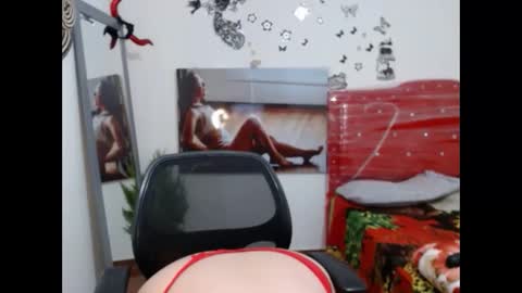 renesmee tanner online show from January 18, 2025, 2:25 am