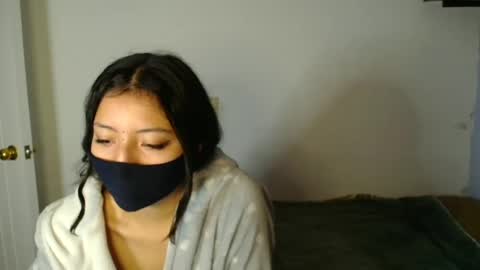 reni_tendress online show from February 2, 2025, 2:45 pm