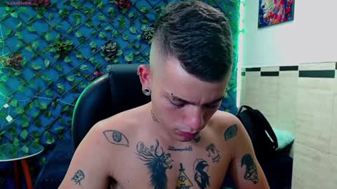 R E N E  online show from February 7, 2025, 4:16 am