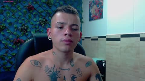 R E N E  online show from February 8, 2025, 4:14 am