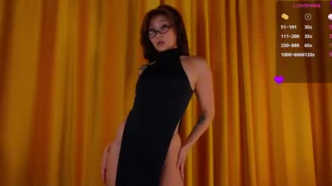 renochka online show from June 28, 2026, 4:57 pm