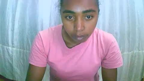 Snapshot of rephaleta chatting on November 6, 2025, 6:58 am Rephaleta online show from November 6, 2025, 6:58 am