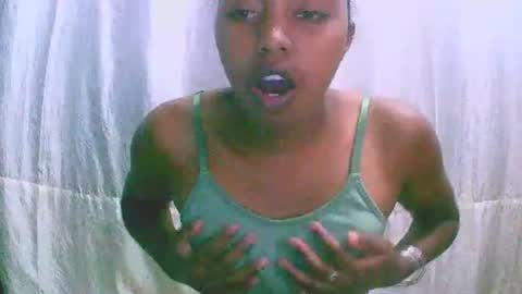 Snapshot of rephaleta chatting on November 13, 2025, 11:09 am Rephaleta online show from November 13, 2025, 11:09 am