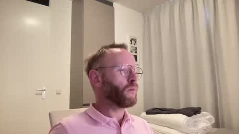 Snapshot of reservoirsteve chatting on September 18, 2025, 7:10 am reservoirsteve online show from September 18, 2025, 7:10 am