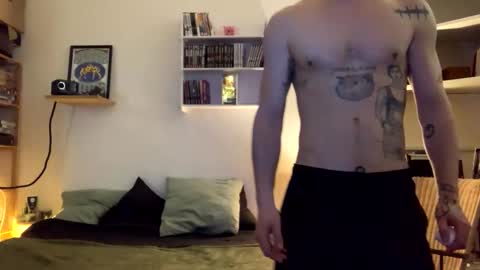 Lo online show from April 5, 2026, 10:56 am