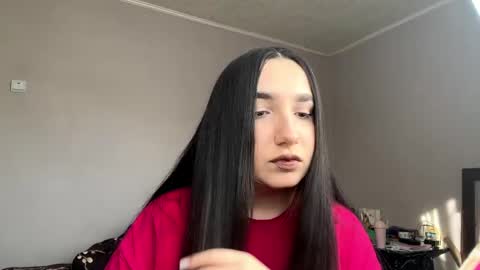 Olivia online show from March 19, 2026, 11:25 am