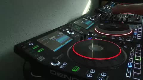 Snapshot of reticuli chatting on October 18, 2025, 8:53 pm GearPorn online show from October 18, 2025, 8:53 pm