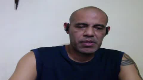 Snapshot of retlam37 chatting on May 3, 2026, 3:45 am Walter online show from May 3, 2026, 3:45 am