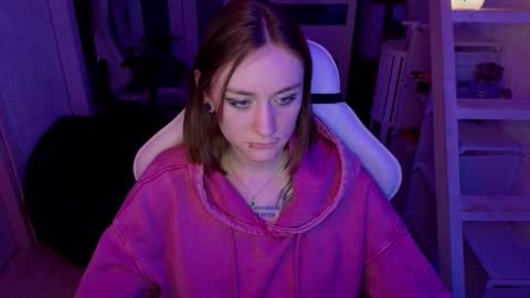 Rie online show from February 16, 2026, 9:33 pm